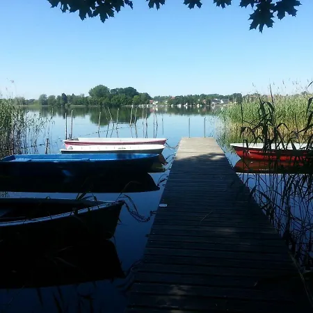 Holzhaus Trollbluemchen Am Wald Und Neuruppin