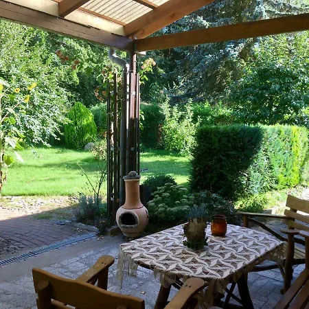 Holzhaus Trollbluemchen Am Wald Und