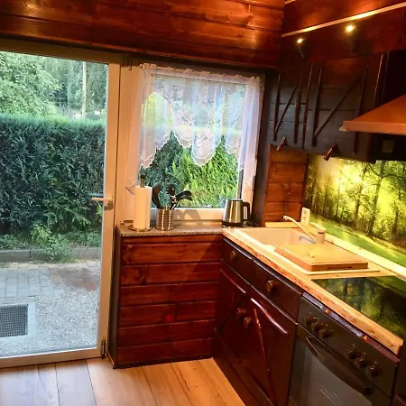 Holzhaus Trollbluemchen Am Wald Und